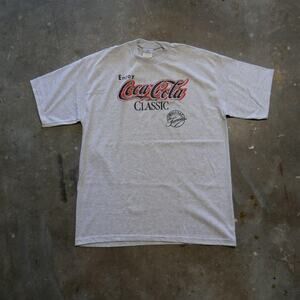 Vintage 90s coca cola tee